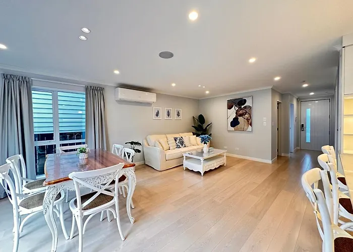 123B Forresthill Rd